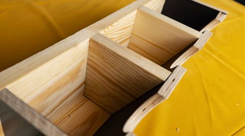 Vaihe 6: Kiinnitä väliseinät